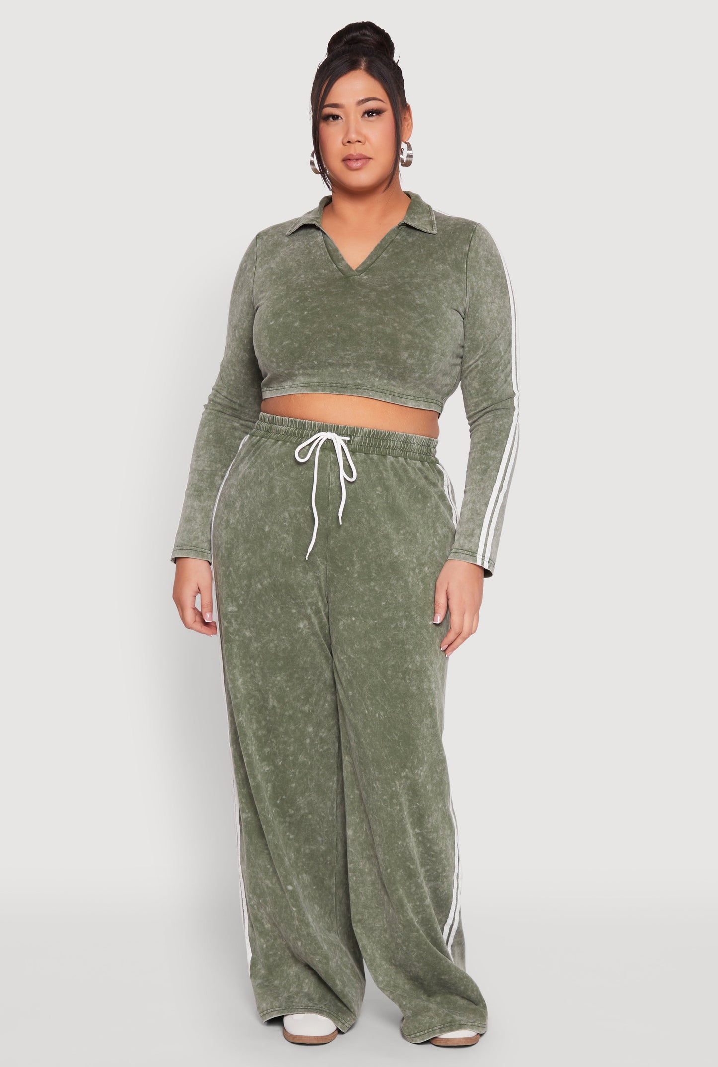 Plus Size Daisy Mineral Wash Varsity Stripe Sweatpants